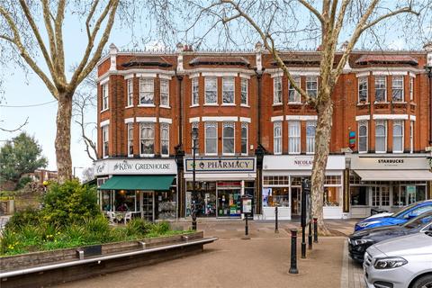 4 bedroom terraced house for sale, Station Parade, Kew, Richmond, Surrey, TW9