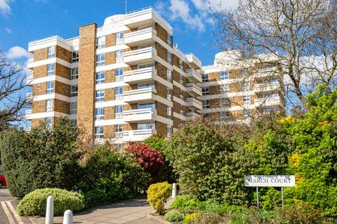 3 bedroom flat for sale, March Court, Warwick Drive, Putney, London, SW15