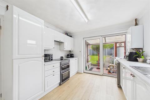 undefined, Buckland Avenue, Basingstoke RG22