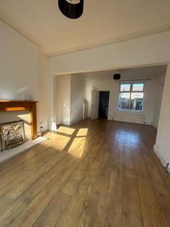 2 bedroom terraced house to rent, Flora Street, Middlesbrough TS6