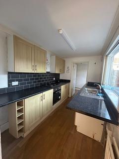 2 bedroom terraced house to rent, Flora Street, Middlesbrough TS6