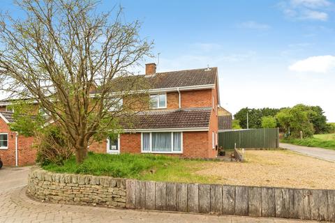 4 bedroom detached house for sale, New Walk, Shillington, Hitchin