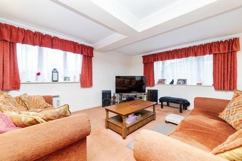 4 bedroom detached house for sale, New Walk, Shillington, Hitchin