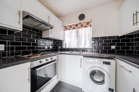 1 bedroom flat for sale, Station Road, Littlehampton BN16