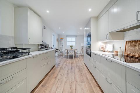 2 bedroom flat for sale, Landor Road, Clapham, London, SW9