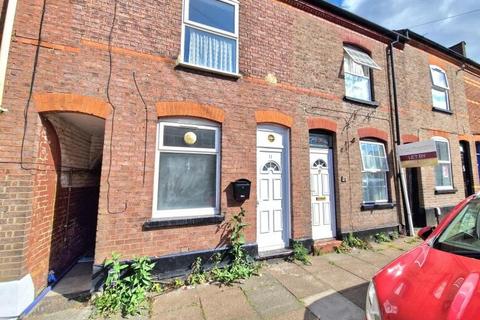 2 bedroom terraced house to rent, May Street, Luton, LU1