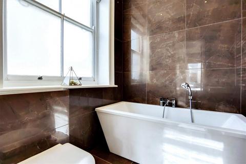 2 bedroom apartment to rent, Bedford Avenue, Bloomsbury, London, WC1B