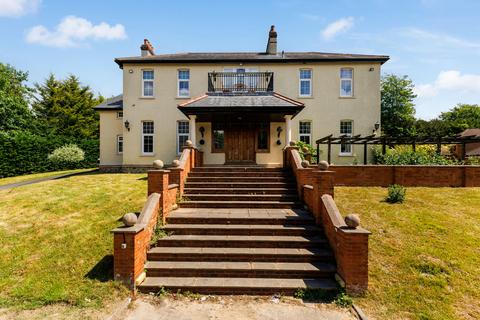The Mount, Warlingham, CR6