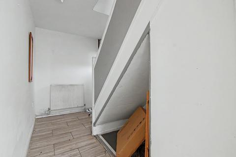 5 bedroom semi-detached house for sale, Founder Close, Coventry, CV4