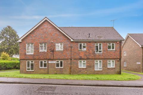 1 bedroom flat for sale, Durrants Road, Rowlands Castle, Hampshire, PO9