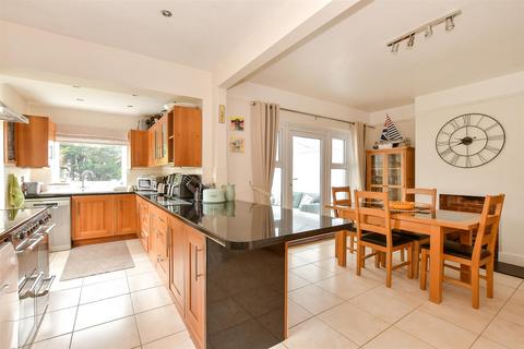 4 bedroom detached house for sale, Little Preston Road, Ryde PO33