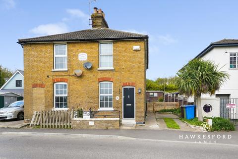 2 bedroom semi-detached house for sale, Chestnut Street, Sittingbourne ME9