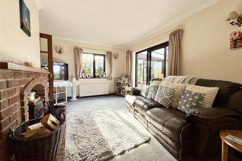 3 bedroom detached bungalow for sale, Lighthouse Lane, Happisburgh, Norwich