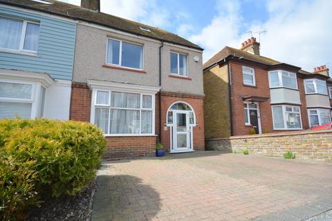 4 bedroom semi-detached house for sale, Wellesley Road, Margate