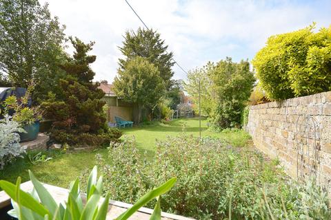4 bedroom semi-detached house for sale, Wellesley Road, Margate