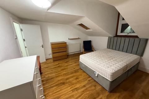6 bedroom house share to rent, Shenley Road