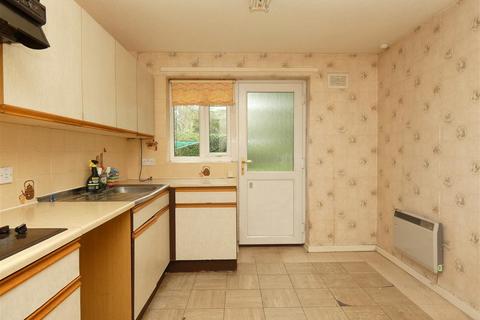 2 bedroom apartment for sale, Ashdale, Huyton, Liverpool