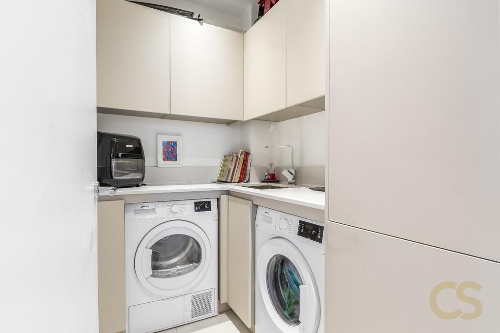 Utility room, utility