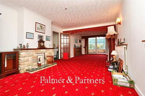 3 bedroom bungalow for sale, Freeman Avenue, Henley, Suffolk, IP6