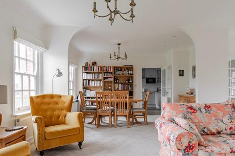 4 bedroom semi-detached house for sale, St. Georges, Wicklewood