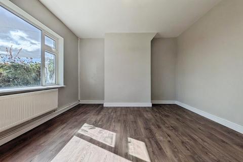 3 bedroom semi-detached house for sale, Heywood Lane, Oldham, OL4