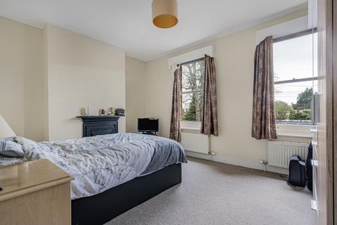 2 bedroom terraced house for sale, Trumpsgreen Road, Virginia Water, Surrey, GU25