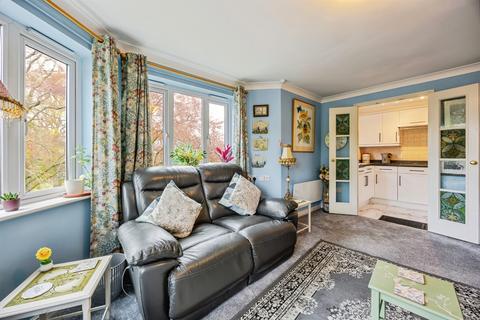 1 bedroom apartment for sale, Harlestone Road, Northampton