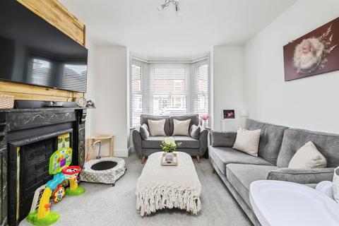 3 bedroom end of terrace house for sale, North Street, March