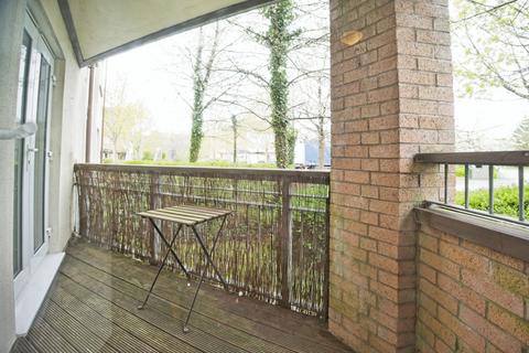 2 bedroom flat for sale, Grangemoor Court, Cardiff, CF11