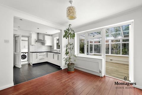 3 bedroom detached house for sale, Elm Gardens, North Weald, CM16