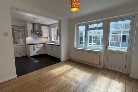 3 bedroom detached house for sale, Elm Gardens, North Weald, CM16