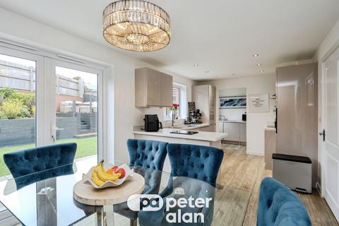 4 bedroom detached house for sale, Awel Y Mor, Sketty, Swansea