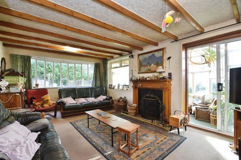 4 bedroom detached bungalow for sale, Sunhill Drive, Shipley BD17