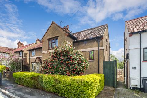 2 bedroom semi-detached house for sale, The Crescent, Watford, WD18