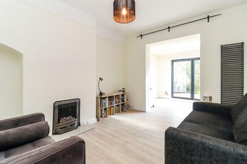2 bedroom semi-detached house for sale, The Crescent, Watford, WD18