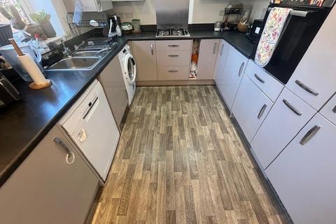 3 bedroom townhouse to rent, Mansfield Park Street, Southampton, SO18