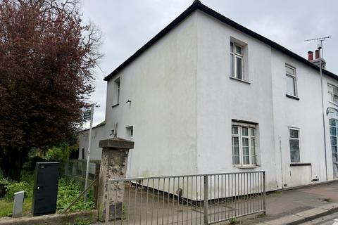 2 bedroom end of terrace house for sale, South Street, Epsom, KT18