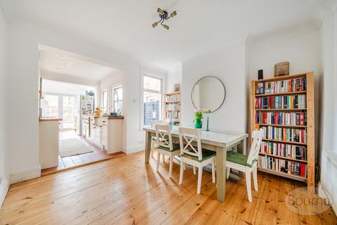 3 bedroom semi-detached house for sale, Chestnut Road, Guildford, Surrey, GU1