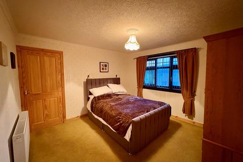 2 bedroom terraced house for sale, Kinnaird Street, Wick, Highland. KW1 5BB