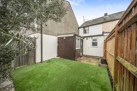 2 bedroom terraced house for sale, Livingstone Road,  Newbury,  RG14