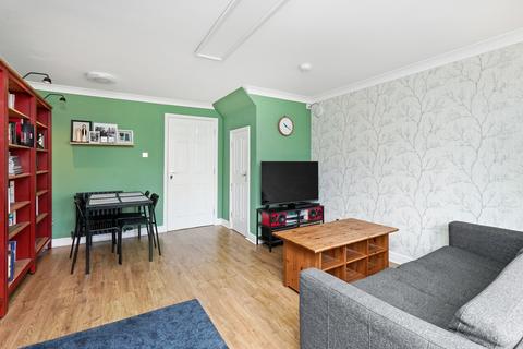 3 bedroom semi-detached house for sale, 14 Park Gardens, Wallyford, EH21 8DB
