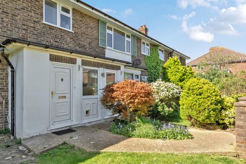 2 bedroom flat for sale, Chesham Close, Goring-By-Sea, Worthing, West Sussex, BN12