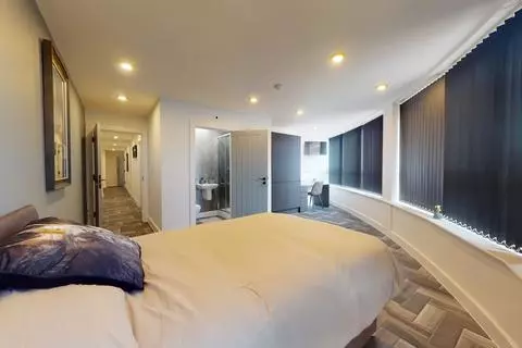 6 bedroom house to rent - View 5