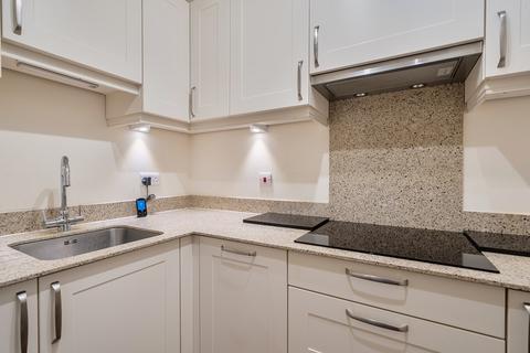 2 bedroom retirement property for sale, Wiltshire Road, Wokingham, Berkshire