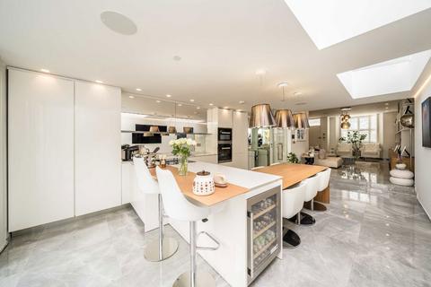 5 bedroom house for sale, Natal Road, London SW16