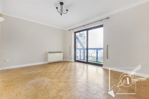 1 bedroom flat for sale, West Street, Gravesend, Kent
