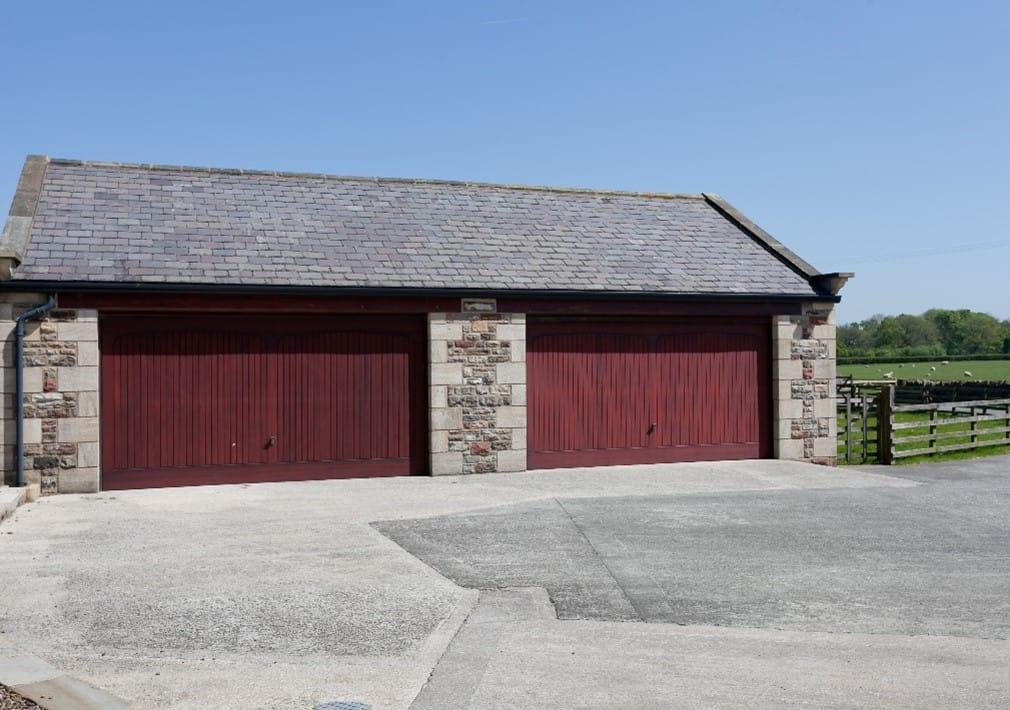 Four Car Garage (Lot 1)