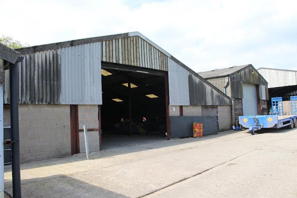 Middle Range Sheds (Lot 2)