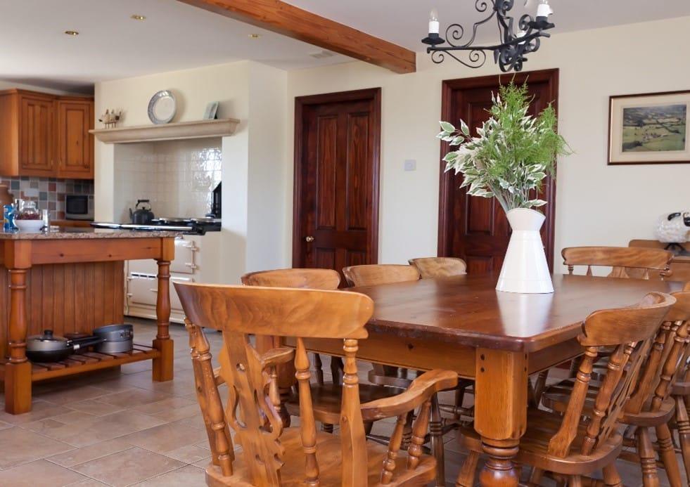 Kitchen (Lot 1)