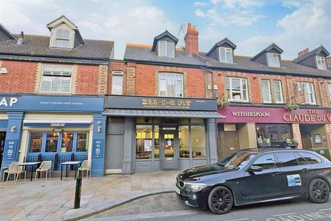undefined, High Street, CAMBERLEY